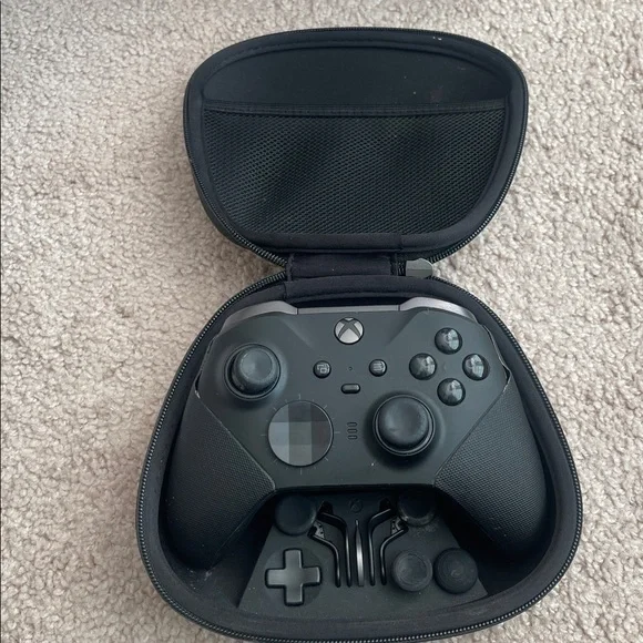 Xbox Elite Series 2 Wireless Controller (For Parts Only) - Picture 2 of 6